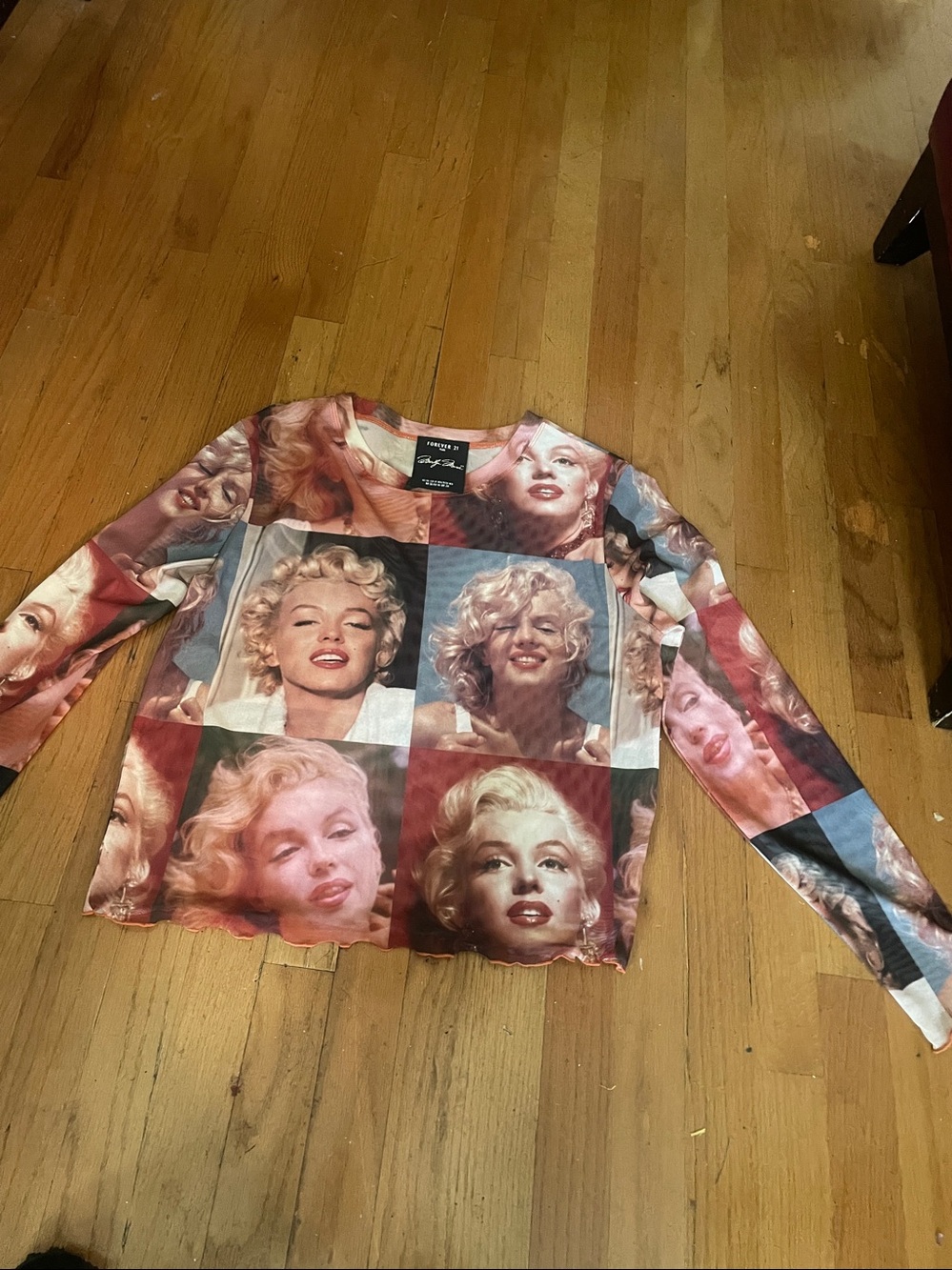 Forever 21 Plus Pink and Rust Floral Marilyn Monroe Mesh Top Sz 1x